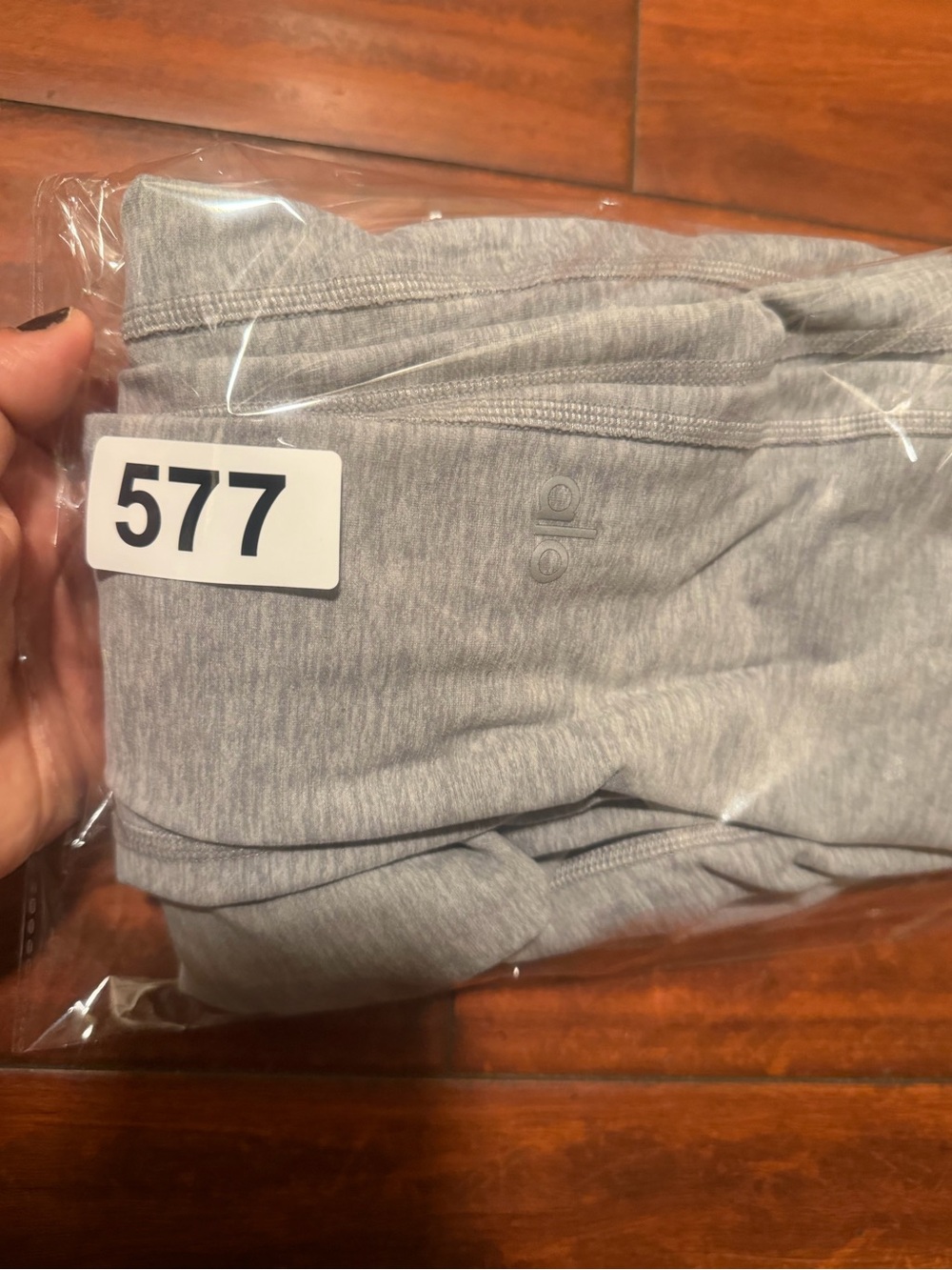 ALO Yoga Light Gray Seamless High-Rise Leggings - Picture 10 of 10